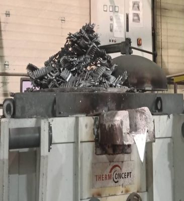 THERMCONCEPT TA 600/12/K-126 tilting furnace O1827, used